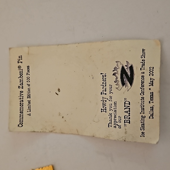 2002 Zamboni Enamel Tie Tac - Picture 4 of 6